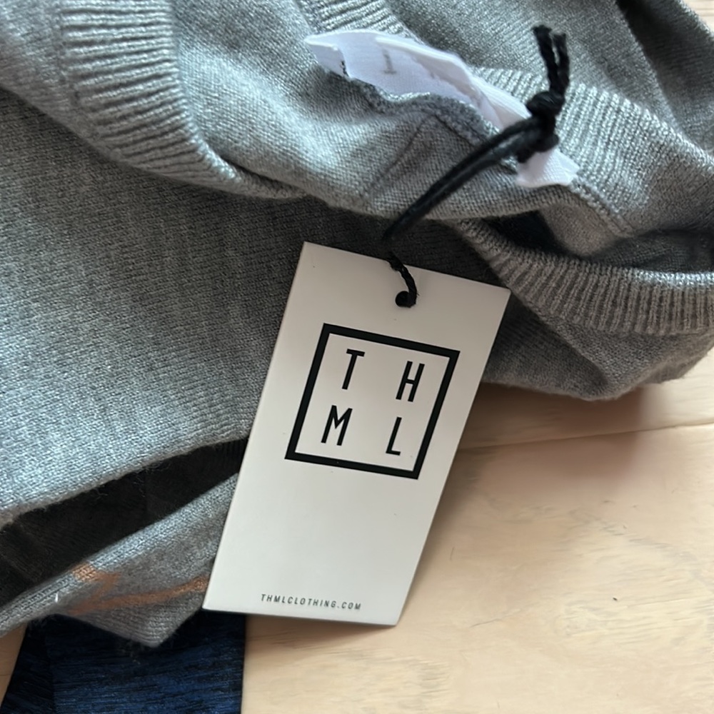 THML sweater - Picture 2 of 2